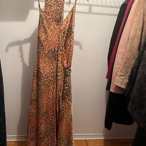 Prom/wedding gown - Picture 2 of 4